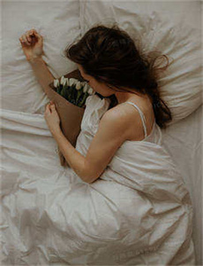 上床视频-百度影音 av