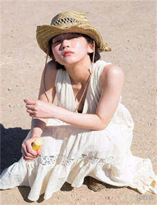 江停和严峫在地毯上做微博-把美女抱到厕所里亲吻