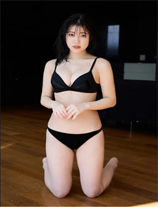 重型装备上火车-美女猜扑克